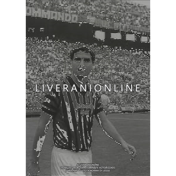 RETROSPETTIVA AGOSTINO DI BARTOLOMEI CALCIATORE NELLA FOTO AGOSTINO DI BARTOLOMEI NELL\'ANNO 1985-1986 CON LA MAGLIA DEL MILAN AG ALDO LIVERANI SAS