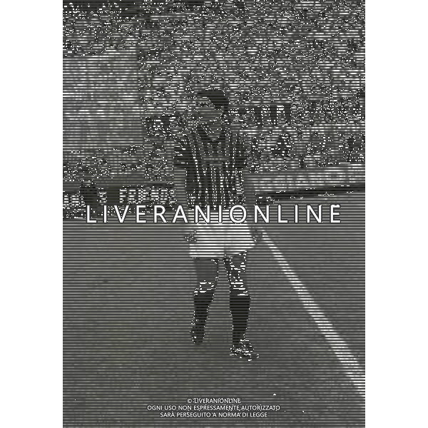 RETROSPETTIVA AGOSTINO DI BARTOLOMEI CALCIATORE NELLA FOTO AGOSTINO DI BARTOLOMEI NELL\'ANNO 1985-1986 CON LA MAGLIA DEL MILAN AG ALDO LIVERANI SAS