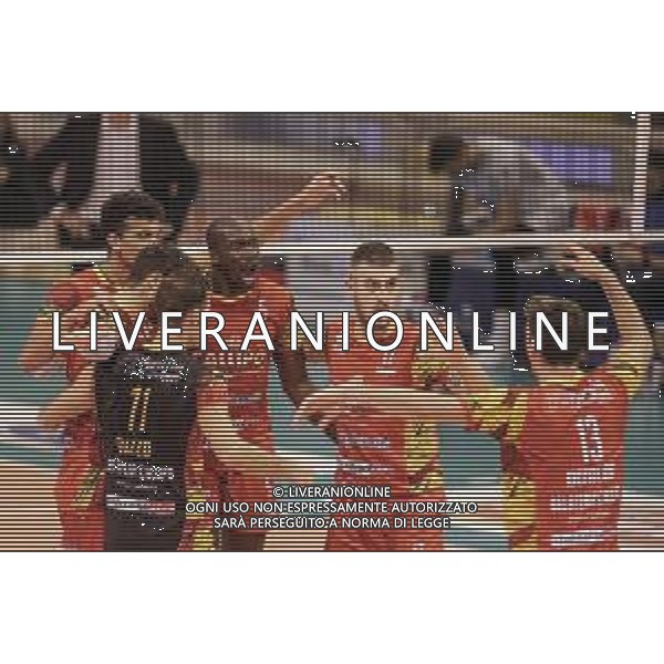 Campionato Italiano di Volley Superlega Serie A 2019/2020 Latina, Italia 08/12/2019 Top Volley Cisterna vs Tonno Callipo Calabria Vibo Valentia Nella foto: esultanza Tonno Callippo Vibo Valentia FOTO LUIGI MARIANI-ALESSIO MARINI-AG ALDO LIVERANI SAS