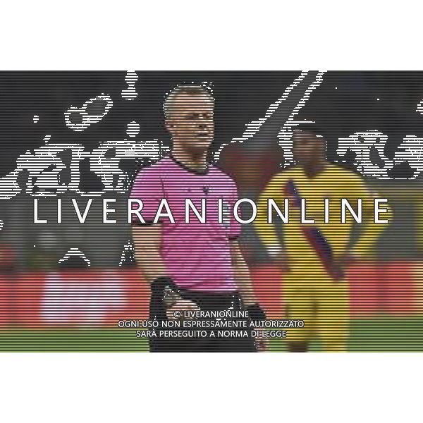 l’arbitro Kuipers Inter vs Barcellona UEFA Champions League fase a gironi 6° giornata gruppo F Milano 10–12-2019 Stadio Giuseppe Meazza - San Siro foto Roberto Garavaglia - ag. Aldo Liverani sas