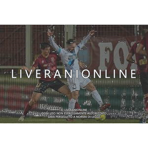 Campionato di Calcio Serie C - Lega Pro 2019/2020 Pontedera, Italia 11/12/2019 Pontedera vs Lecco Nella foto: Nicola Strambelli (L) protegge palla su Francesco Benassai (P) FOTO FABIO FAGIOLINI-ALESSIO MARINI-AG ALDO LIVERANI SAS