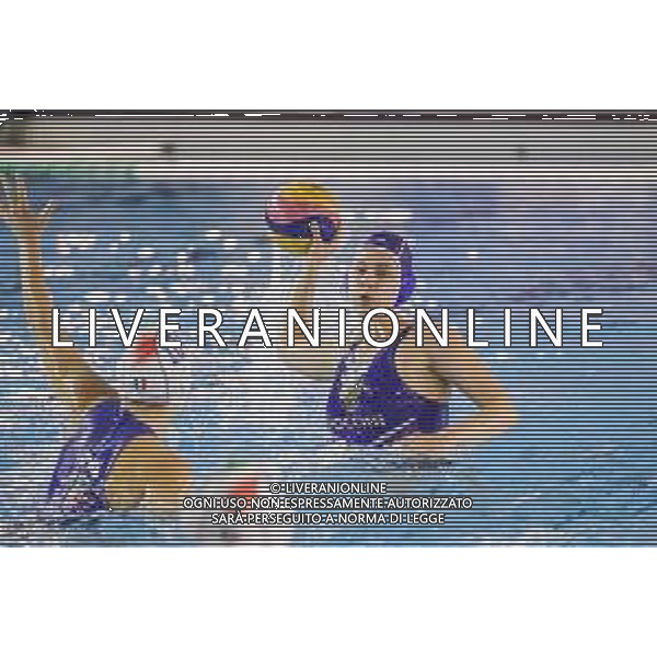 Nazionale Italiana di Pallanuoto Roma, Italia 11/12/2019 WaterPolo World League Women - Italia vs Russia Nella foto: Vakhitova (Russia) a contrasto con Agnese Cocchiere (Italia) FOTO SIMONE SCARANO-ALESSIO MARINI -AG ALDO LIVERANI SAS