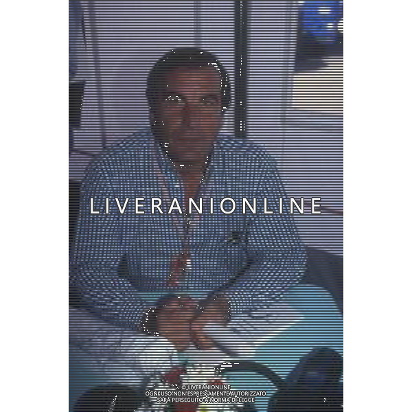 Giorgio Piola è un giornalista italiano noto per la sua attività di inviato tecnico esperto di Formula 1. Famoso per i suoi disegni dei particolari tecnici delle monoposto AG ALDO LIVERANI SAS