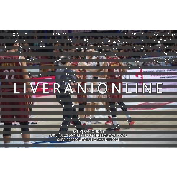 Campionato di Basket Serie A 2019/2020 Venezia, Italia 15/12/2019 Umana Reyer Venezia vs AX Armani Exchange Olimpia Milano Nella foto: proteste in campo FOTO ALESSIO MARINI-AG ALDO LIVERANI SAS