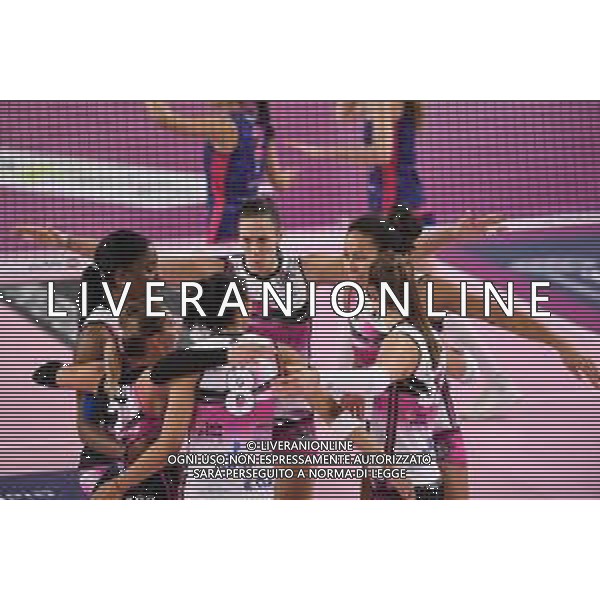 Campionato di Volley Serie A1 Femminile 2019/2020 Scandicci (FI), Italia 15/12/2019 Savino Del Bene Scandicci vs Golden Tulip Volalto 2.0 Caserta Nella foto: Esultanza Caserta FOTO LISA GUGLIELMI-ALESSIO MARINI-AG ALDO LIVERANI SAS