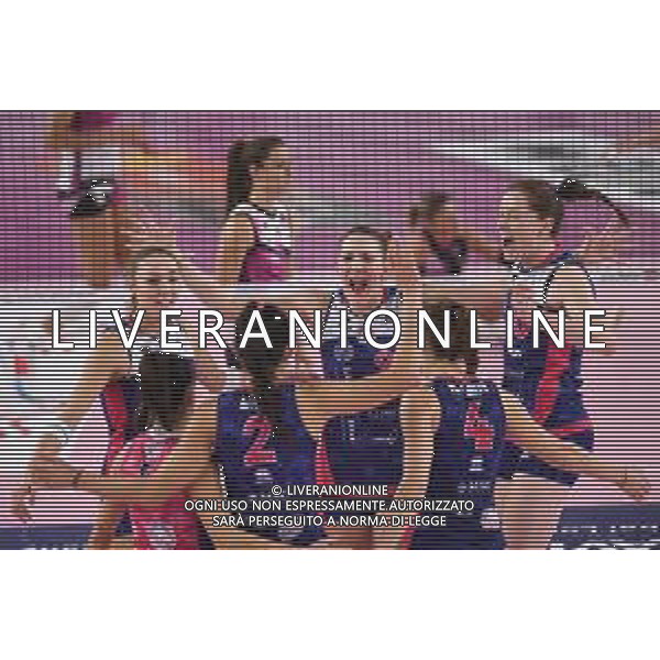 Campionato di Volley Serie A1 Femminile 2019/2020 Scandicci (FI), Italia 15/12/2019 Savino Del Bene Scandicci vs Golden Tulip Volalto 2.0 Caserta Nella foto: Esultanza Scandicci FOTO LISA GUGLIELMI-ALESSIO MARINI-AG ALDO LIVERANI SAS
