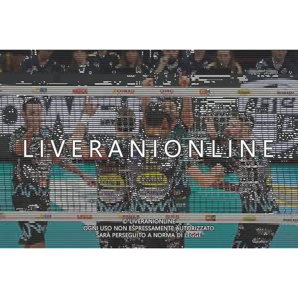 Campionato di Volley Superlega Serie A 2019/2020 Perugia, Italia 15/12/2019 Sir Safety Conad Perugia vs Leo Shoes Modena Nella foto: sir safety conad esulta FOTO LORIS CERQUIGLINI-ALESSIO MARINI-AG ALDO LIVERANI SAS