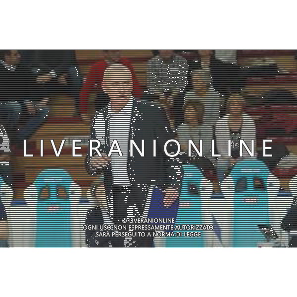 Campionato di Volley Serie A1 Femminile 2019/2020 Cuneo, Italia 15/12/2019 Igor Gorgonzola Novara vs Bartoccini Fortinfissi Perugia Nella foto: Massimo Barbolini, Coach (Igor Gorgonzola Novara) FOTO SALVO BARBAGALLO-ALESSIO MARINI-AG ALDO LIVERANI SAS