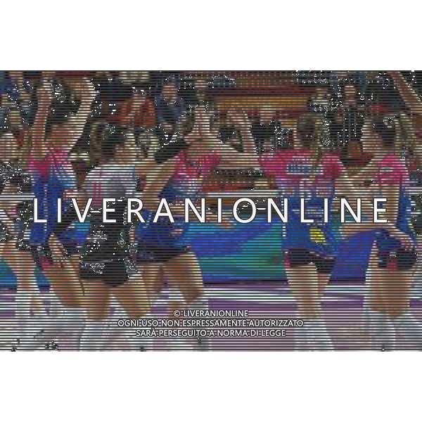 Campionato di Volley Serie A1 Femminile 2019/2020 Cuneo, Italia 15/12/2019 Igor Gorgonzola Novara vs Bartoccini Fortinfissi Perugia Nella foto: Stefania Sansonna, 11 (Igor Gorgonzola Novara)e Megan Courtney, 6 (Igor Gorgonzola Novara) FOTO SALVO BARBAGALLO-ALESSIO MARINI-AG ALDO LIVERANI SAS