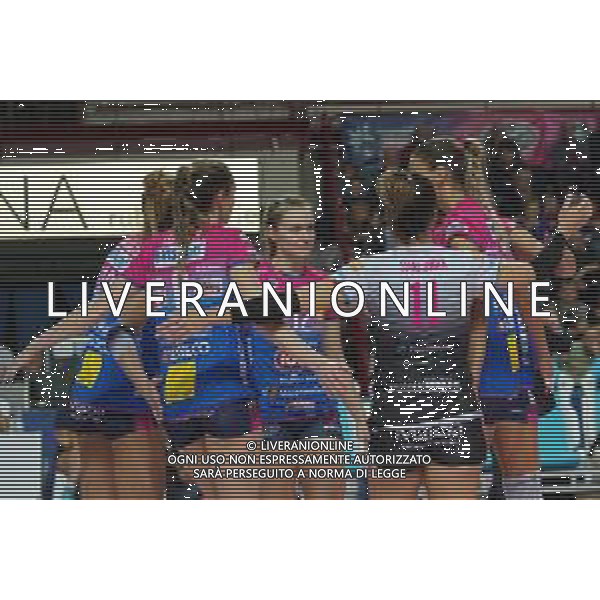 Campionato di Volley Serie A1 Femminile 2019/2020 Cuneo, Italia 15/12/2019 Igor Gorgonzola Novara vs Bartoccini Fortinfissi Perugia Nella foto: Esultanza Igor Novara, Micha Hancock, 12 (Igor Gorgonzola Novara) FOTO SALVO BARBAGALLO-ALESSIO MARINI-AG ALDO LIVERANI SAS