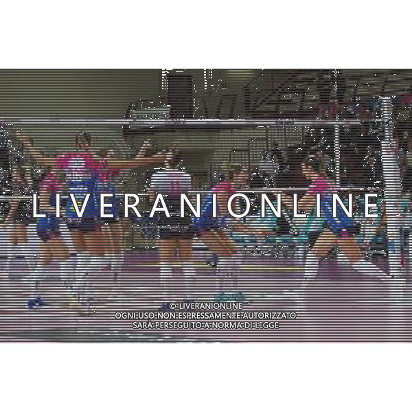 Campionato di Volley Serie A1 Femminile 2019/2020 Cuneo, Italia 15/12/2019 Igor Gorgonzola Novara vs Bartoccini Fortinfissi Perugia Nella foto: Esultanza Igor Novara, Valentina Arrighetti, 13 (Igor Gorgonzola Novara), Chiara Di Iulio, 9 (Igor Gorgonzola Novara) FOTO SALVO BARBAGALLO-ALESSIO MARINI-AG ALDO LIVERANI SAS