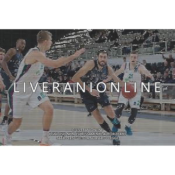 Basket EuroCup 2019/2020 Trento, Italia 17/12/2019 Dolomiti Energia Trento vs Unicaja Malaga Nella foto: Davide Pascolo (7) Dolomiti Energia Trentino penetra a canestro. FOTO ROBERTO TOMMASINI-ALESSIO MARINI-AG ALDO LIVERANI SAS