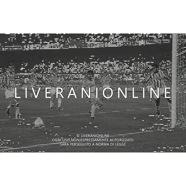 07-05 -1992 TORINO- ANDATA FINALE DI COPPA ITALIA JUVENTUS PARMA 1-0 NELLA FOTO ALESSANDRO MELLI-JULIO CESAR AG ALDO LIVERANI SAS