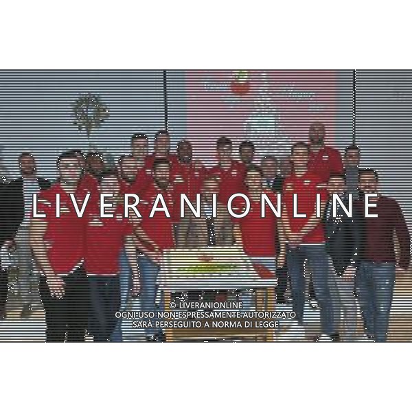 IMOLA 18 12 2019 LE NATURELLE BASKET IMOLA CENA DI NATALE NELLA FOTO SQUADRA CON LA TORTA ©SANNA /AGENZIA ALDO LIVERANI SAS
