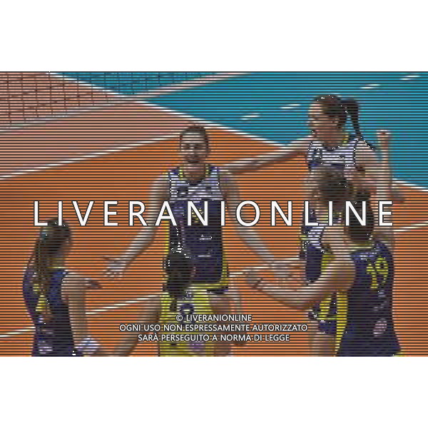 Volley Champions League Women 2019/2020 Siena, Italia 18/12/2019 Savino Del Bene Scandicci vs Nova KBM Branik Maribor Nella foto: Esultanza Savino Del Bene Scandicci FOTO LISA GUGLIELMI-ALESSIO MARINI-AG ALDO LIVERANI SAS