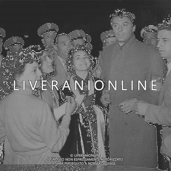 RETROSPETTIVA FESTIVAL DI NAPOLI 1954, Secondo festival della canzone napoletana Teatro Delle Palme Napoli 20-22 maggio 1954 Nella foto Achille Togliani ©Archivio Giovanni Liverani /AGENZIA ALDO LIVERANI SAS