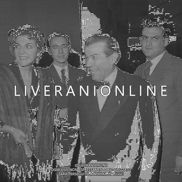 RETROSPETTIVA FESTIVAL DI NAPOLI 1955, Terzo festival della canzone napoletana Teatro Mediterraneo Napoli 16-18 giugno 1955 Nella foto Cinico Angelini ©Archivio Giovanni Liverani /AGENZIA ALDO LIVERANI SAS