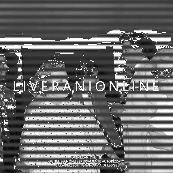 RETROSPETTIVA FESTIVAL DI NAPOLI 1955, Terzo festival della canzone napoletana Teatro Mediterraneo Napoli 16-18 giugno 1955 Nella foto Eva Nova e Achille Togliani ©Archivio Giovanni Liverani /AGENZIA ALDO LIVERANI SAS