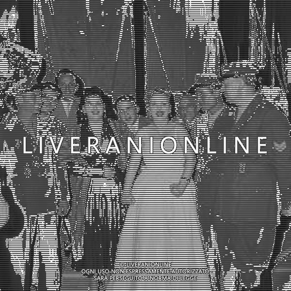 RETROSPETTIVA FESTIVAL DI NAPOLI 1955, Terzo festival della canzone napoletana Teatro Mediterraneo Napoli 16-18 giugno 1955 Nella foto maria Paris Eva Nova ©Archivio Giovanni Liverani /AGENZIA ALDO LIVERANI SAS