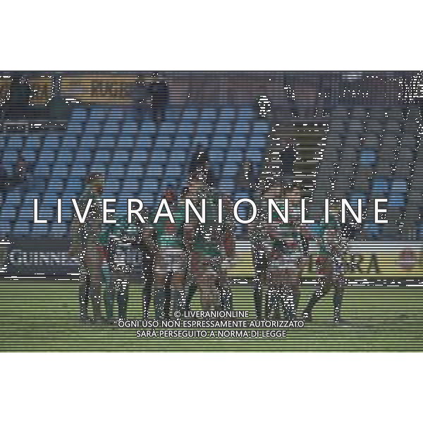Rugby Guinness Pro 14 2019/2020 Parma, Italia 21/12/2019 Zebre Rugby vs Benetton Nella foto: La mischia del Benetton si consulta prima di una touche nel match contro le Zebre foto massimiliano carnabuci-alessio marini-ag aldo liverani sas