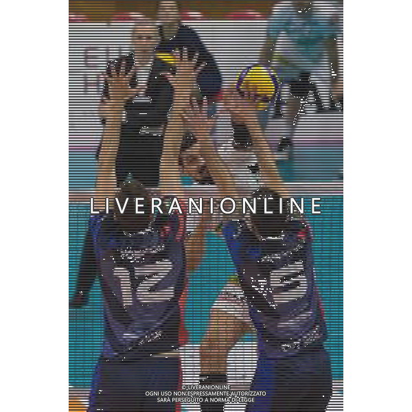 Campionato di Volley Superlega Serie A 2019/2020 Monza, Italia 21/12/2019 Vero Volley Monza vs Kioene Padova Nella foto: schiacciata di Fernando Hernandez Ramos (Kioene Padova) FOTO ELISA CALABRESE-ALESSIO MARINI-AG ALDO LIVERANI SAS