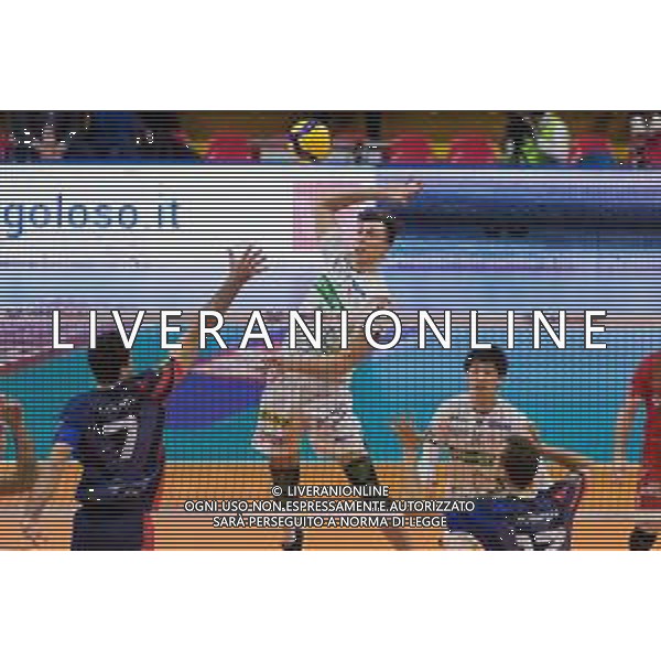 Campionato di Volley Superlega Serie A 2019/2020 Monza, Italia 21/12/2019 Vero Volley Monza vs Kioene Padova Nella foto: schiacciata di Alberto Polo (Kioene Padova) FOTO ELISA CALABRESE-ALESSIO MARINI-AG ALDO LIVERANI SAS