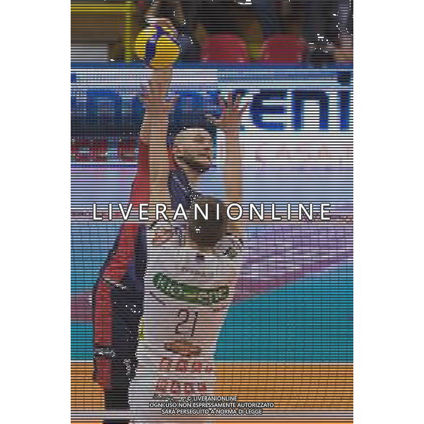 Campionato di Volley Superlega Serie A 2019/2020 Monza, Italia 21/12/2019 Vero Volley Monza vs Kioene Padova Nella foto: schiacciata di Bartosz Kurek (Vero Volley Monza) FOTO ELISA CALABRESE-ALESSIO MARINI-AG ALDO LIVERANI SAS