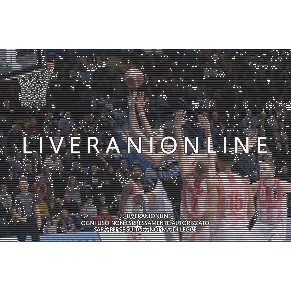 Campionato di Basket Serie A 2019/2020 Cremona, Italia 21/12/2019 Vanoli Cremona vs Openjobmetis Varese Nella foto: Niccolo\' De Vico della Vanoli Cremona in entrata FOTO MATTEO CASONI-ALESSIO MARINI-AG ALDO LIVERANI SAS