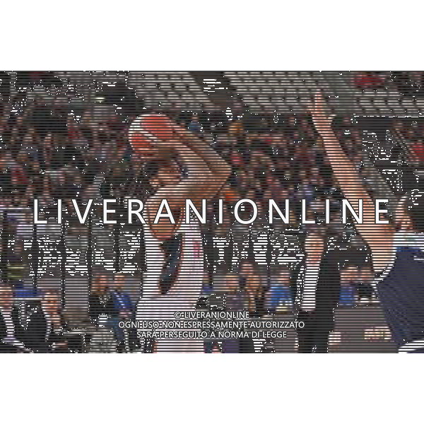 Campionato di Basket Serie A 2019/2020 Roma, Italia 22/12/2019 Virtus Roma vs Germani Brescia Nella foto: Davon JEFFERSON centro (Virtus Roma) al tiro foto carlo cappuccitti-alessio marini-ag aldo liverani sas