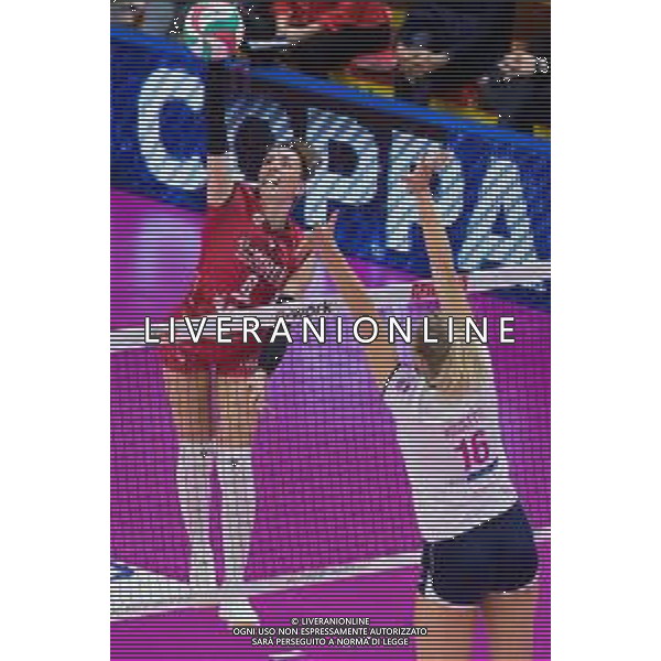 Campionato di Volley Serie A1 Femminile 2019/2020 Busto Arsizio, Italia 22/12/2019 Unet E-Work Busto Arsizio vs Lardini Filottrano Nella foto: schiacciata di Alessia Gennari (UYBA Unet E-Work Busto Arsizio) FOTO ELISA CALABRESE-ALESSIO MARINI-AG ALDO LIVERANI SAS