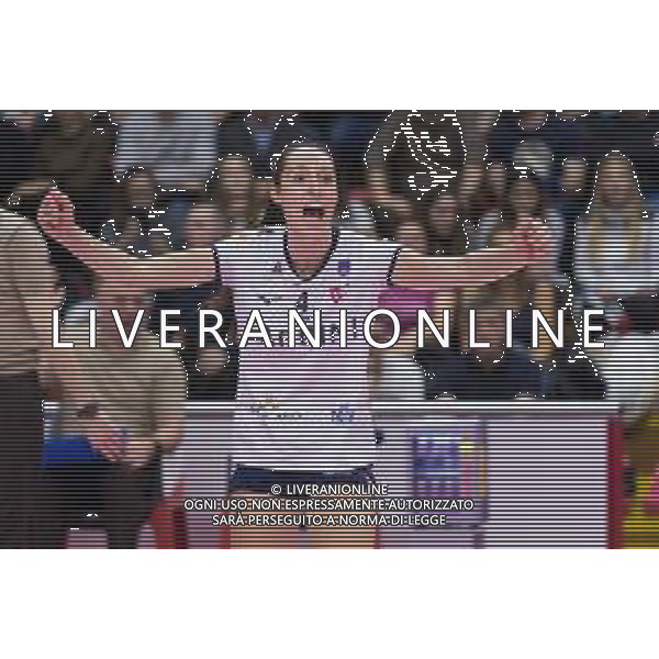 Campionato di Volley Serie A1 Femminile 2019/2020 Busto Arsizio, Italia 22/12/2019 Unet E-Work Busto Arsizio vs Lardini Filottrano Nella foto: esultanza di Laura Partenio (Lardini Filottrano) FOTO ELISA CALABRESE-ALESSIO MARINI-AG ALDO LIVERANI SAS