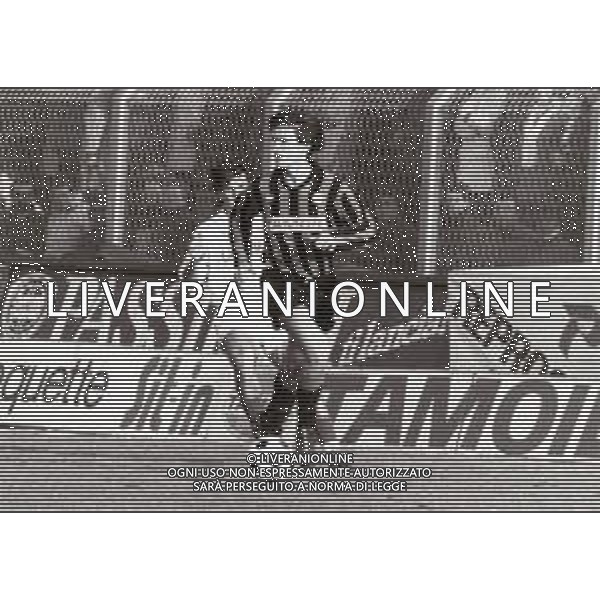 RETROSPETTIVA COSTANZO BARCELLA CALCIATORE NELLA FOTO BARCELLA COSTANZO CON LA MAGLIA DELL\'ATALANTA CALCIO AG ALDO LIVERANI SAS