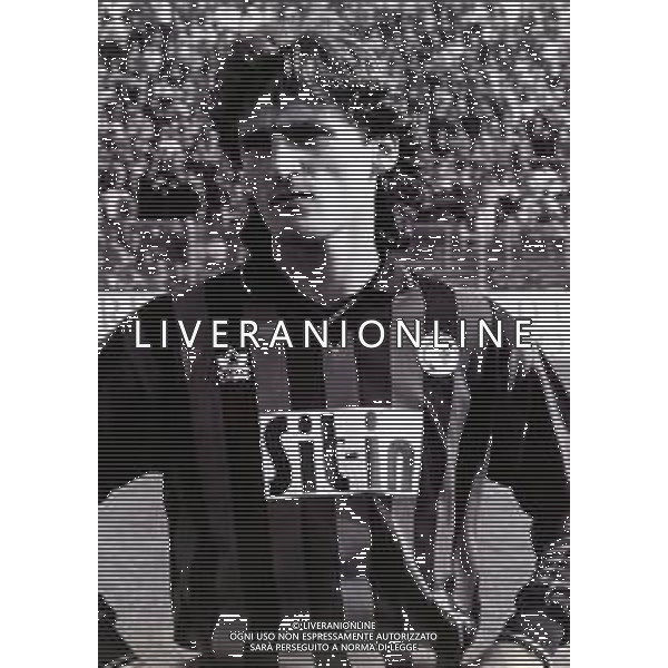 RETROSPETTIVA COSTANZO BARCELLA CALCIATORE NELLA FOTO BARCELLA COSTANZO CON LA MAGLIA DELL\'ATALANTA CALCIO AG ALDO LIVERANI SAS