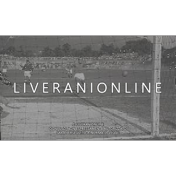 24-02-1957 COMO CAMPIONATO DI CALCIO SERIE B COMO SIMMENTHAL MONZA 2-1 NELLA FOTO AZIONE DI GIOCO AG ALDO LIVERANI SAS