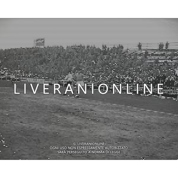 17-02-1957 LEGNANO- CAMPIONATO DI CALCIO SERIE B LEGNANO MESSINA 2-0 NELLA FOTO AZIONE DI GIOCO AG ALDO LIVERANI SAS