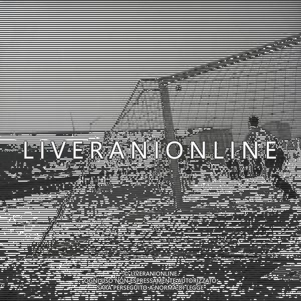 17-03-1957 MODENA-CAMPIONATO DI CALCIO SERIE B MODENA VENEZIA 0-0 NELLA FOTO AZIONE DI GIOCO AG ALDO LIVERANI SAS