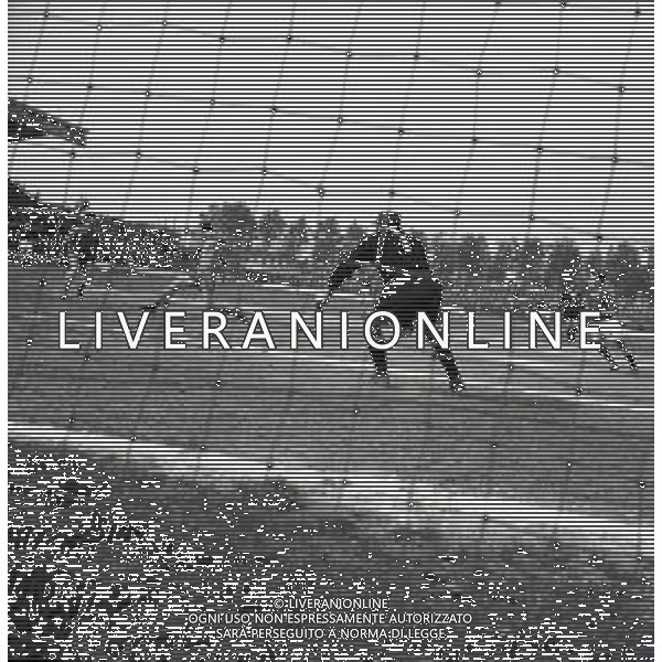 07-04-1957 MONZA-CAMPIONATO DI CALCIO SERIE B MONZA SIMMENTHAL ALESSANDRIA 2-1 NELLA FOTO AZIONE DI GIOCO AG ALDO LIVERANI SAS