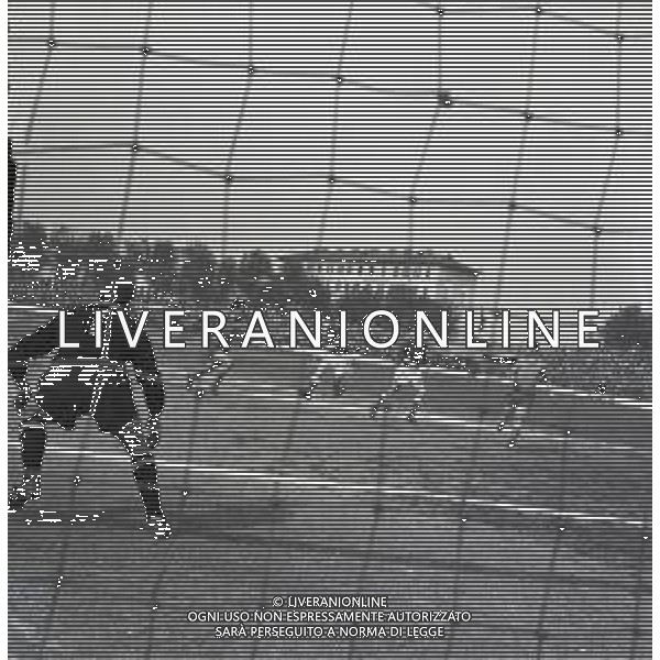 07-04-1957 MONZA-CAMPIONATO DI CALCIO SERIE B MONZA SIMMENTHAL ALESSANDRIA 2-1 NELLA FOTO AZIONE DI GIOCO AG ALDO LIVERANI SAS