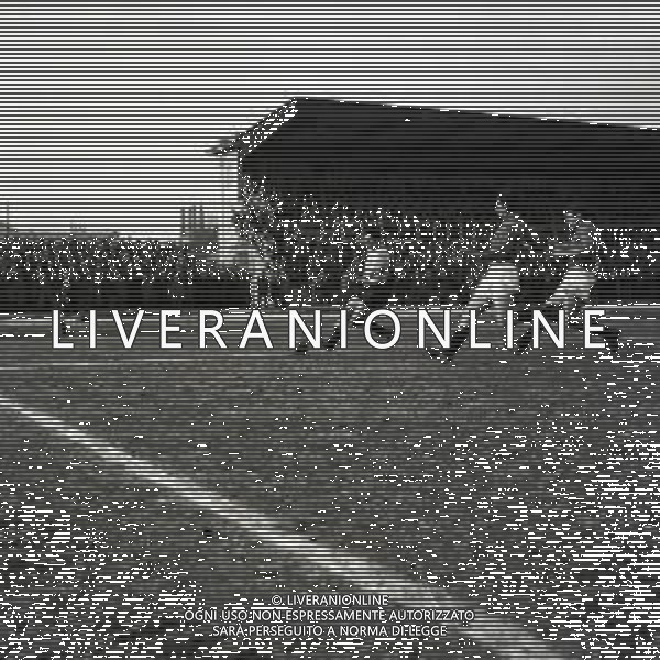 03-03-1957 PARMA CAMPIONATO DI CALCIO SERIE B PARMA COMO 0-0 NELLA FOTO AZIONE DI GIOCO AG ALDO LIVERANI SAS