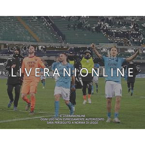 CHIEVO - BENEVENTO CAMPIONATO CALCIO SERIE B 26.12.2019 NELLA FOTO ESULTANZA DEI GIOCATORI DEL BENEVENTO A FINE GARA ©SANTANDREA/AGENZIA ALDO LIVERANI SAS