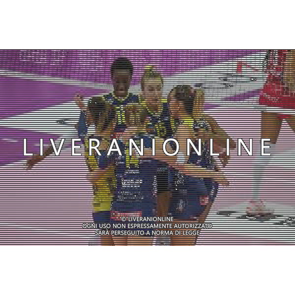 Campionato di Volley Serie A1 Femminile 2019/2020 Treviso, Italia 26/12/2019 Imoco Volley Conegliano vs Unet E-Work Busto Arsizio Nella foto: Esultanza Imoco Volley Conegliano FOTO ETTORE GRIFFONI-ALESSIO MARINI-AG ALDO LIVERANI SAS