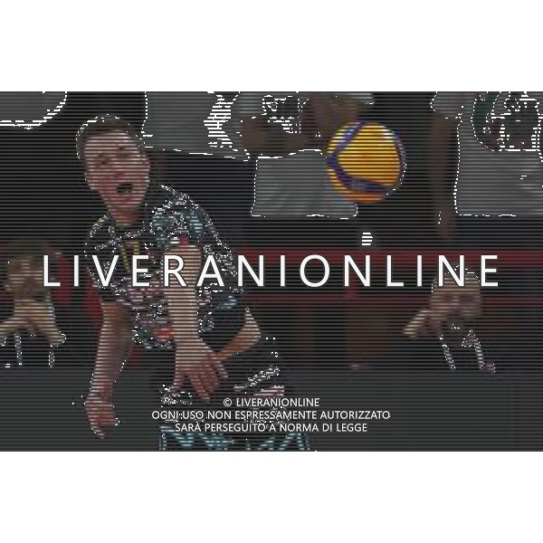 Campionato di Volley Superlega Serie A 2019/2020 Perugia, Italia 26/12/2019 Sir Safety Conad Perugia vs Top Volley Latina Nella foto: oleh plotnytskyi (n.17 schiacciatore sir safety conad perugia) alla battuta FOTO LORIS CERQUIGLINI-ALESSIO MARINI-AG ALDO LIVERANI SAS