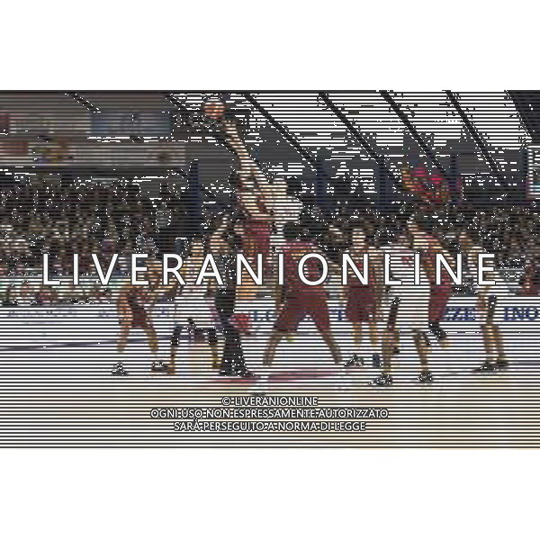 Campionato di Basket Serie A 2019/2020 Venezia, Italia 26/12/2019 Umana Reyer Venezia vs Virtus Roma Nella foto: L\'inizio della partita tra Umana Reyer Venezia e Virtus Roma FOTO MATTIA RADONI-ALESSIO MARINI-AG ALDO LIVERANI SAS