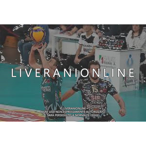 Campionato di Volley Superlega Serie A 2019/2020 Perugia, Italia 26/12/2019 Sir Safety Conad Perugia vs Top Volley Latina Nella foto: massimo colaci (n.13 libero sir safety conad perugia) alza FOTO LORIS CERQUIGLINI-ALESSIO MARINI-AG ALDO LIVERANI SAS
