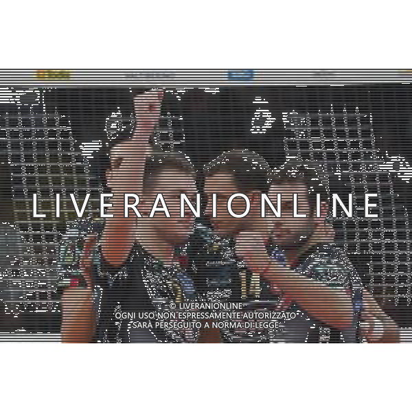 Campionato di Volley Superlega Serie A 2019/2020 Perugia, Italia 26/12/2019 Sir Safety Conad Perugia vs Top Volley Latina Nella foto: oleh plotnytskyi (n.17 schiacciatore sir safety conad perugia) esulta FOTO LORIS CERQUIGLINI-ALESSIO MARINI-AG ALDO LIVERANI SAS