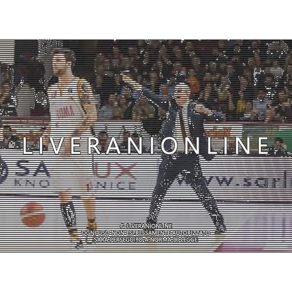 Campionato di Basket Serie A 2019/2020 Venezia, Italia 26/12/2019 Umana Reyer Venezia vs Virtus Roma Nella foto: L\'allenatore dell\'Umana Reyer Venezia Walter De Raffaele FOTO MATTIA RADONI-ALESSIO MARINI-AG ALDO LIVERANI SAS