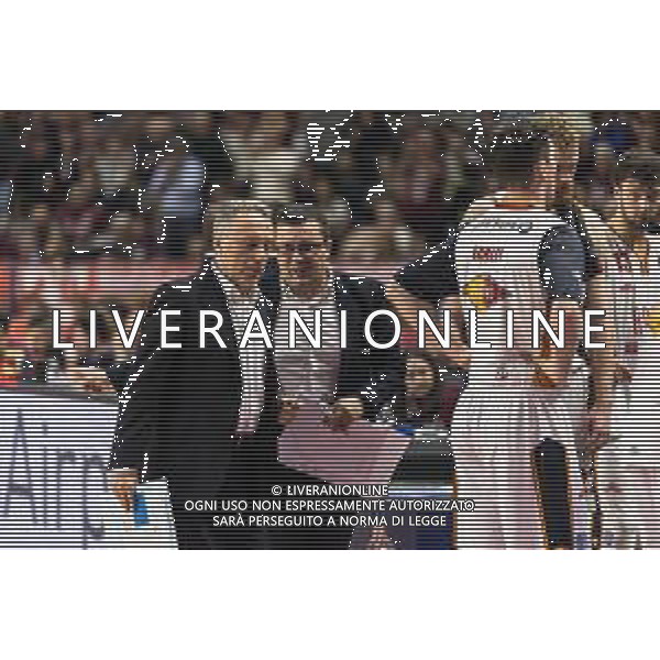 Campionato di Basket Serie A 2019/2020 Venezia, Italia 26/12/2019 Umana Reyer Venezia vs Virtus Roma Nella foto: La disperazione dell\'allenatore della Virtus Roma Piero Bucchi FOTO MATTIA RADONI-ALESSIO MARINI-AG ALDO LIVERANI SAS