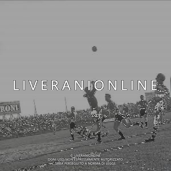 30-09-1956 BUSTO ARSIZIO CAMPIONATO DI CALCIO SERIE B PROPATRIA VENEZIA 0-3 NELLA FOTO AZIONE DI GIOCO AG ALDO LIVERANI SAS
