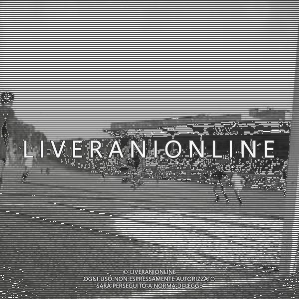 30-09-1956 BUSTO ARSIZIO CAMPIONATO DI CALCIO SERIE B PROPATRIA VENEZIA 0-3 NELLA FOTO AZIONE DI GIOCO AG ALDO LIVERANI SAS