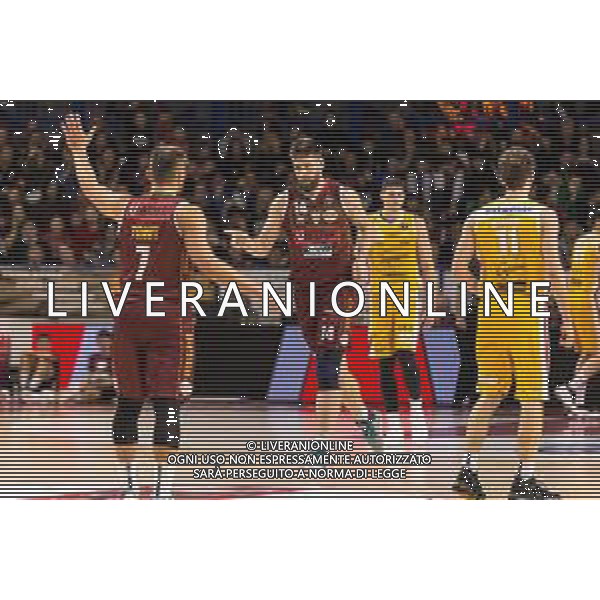 Campionato di Basket Serie A 2019/2020 Venezia, Italia 29/12/2019 Umana Reyer Venezia vs Carpegna Prosciutto Pesaro Nella foto: L\'esultanza del capitano Gasper Vidmar dell\'Umana Reyer Venezia FOTO MATTIA RADONI-ALESSIO MARINI-AG ALDO LIVERANI SAS